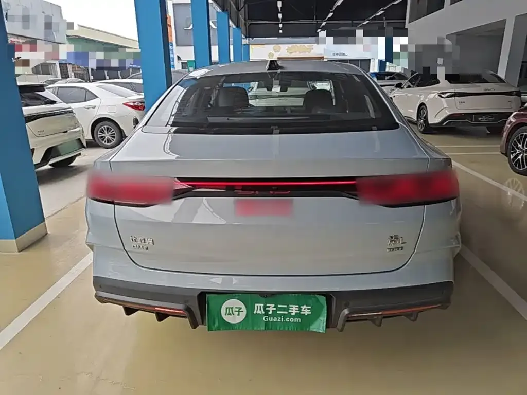 BYD Qin L — фото 7