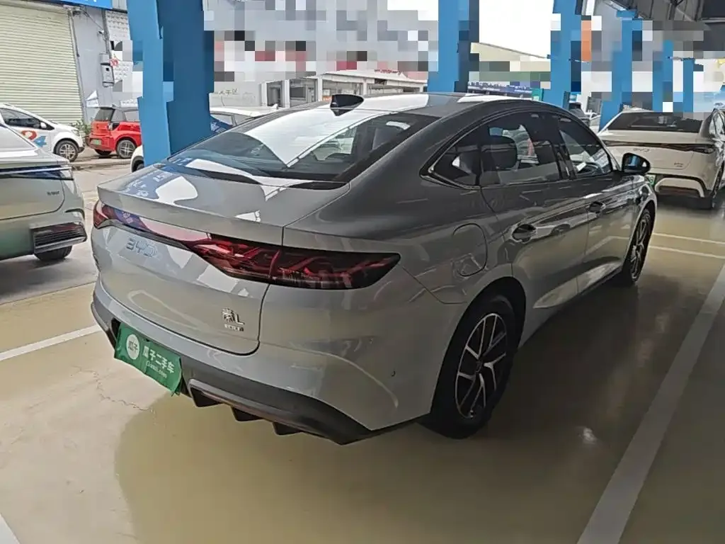 BYD Qin L — фото 5