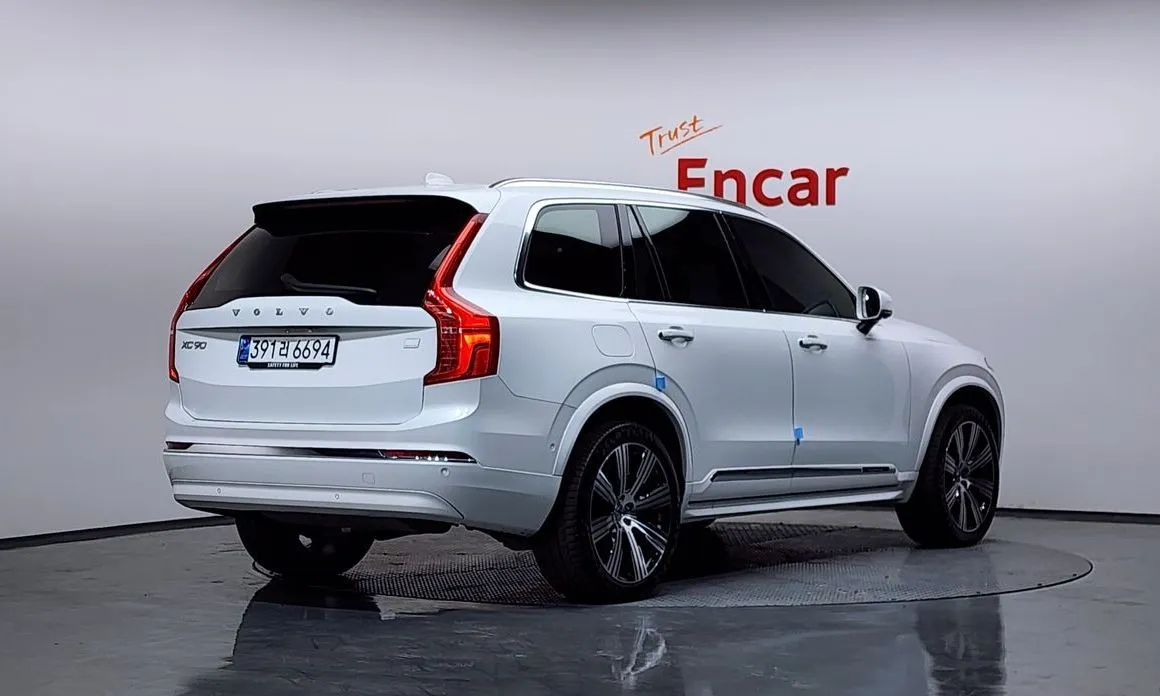 Volvo XC90 — фото 3