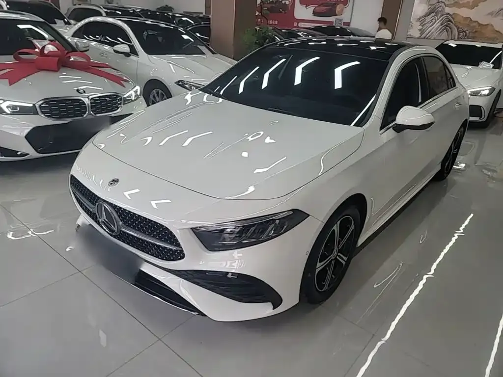 Mercedes-Benz A-Class — фото 1