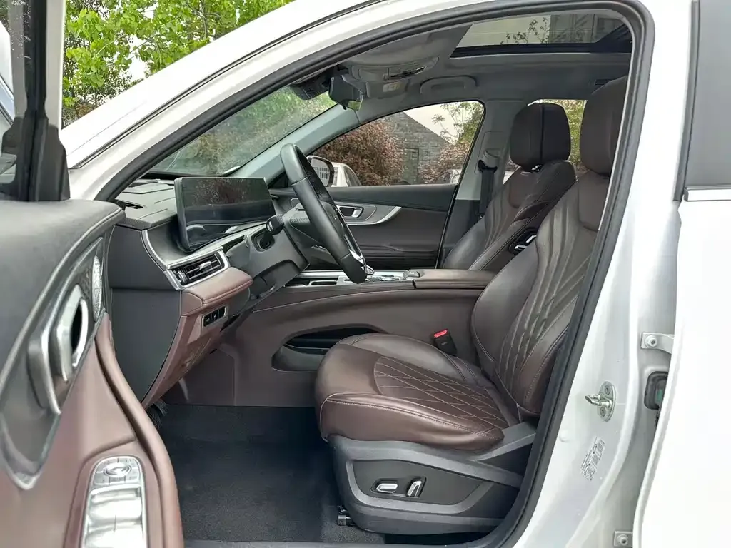 Chery Tiggo 8 PRO — фото 3