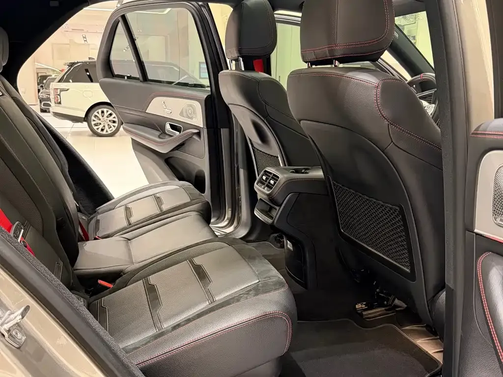 Mercedes-Benz GLE AMG — фото 7
