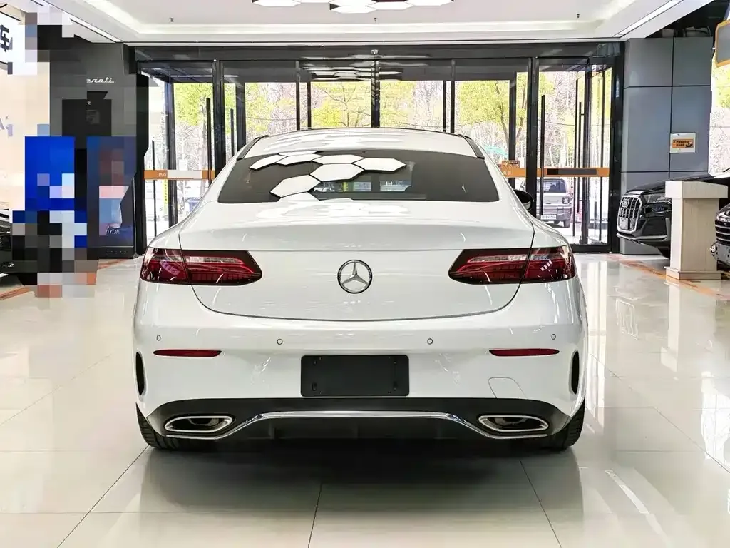Mercedes-Benz E-Class (Import) — фото 9