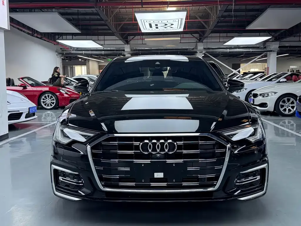 Audi A6L — фото 6