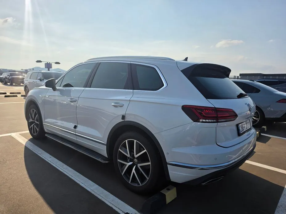 Volkswagen Touareg — фото 2
