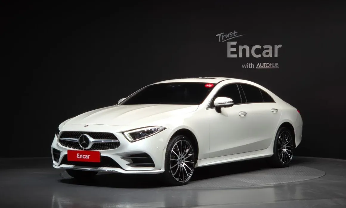 Mercedes-Benz CLS-Class — фото 1