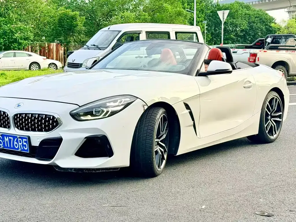 BMW Z4 — фото 1