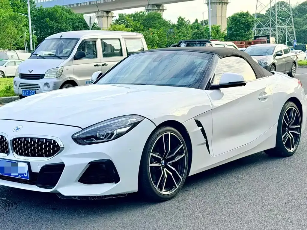 BMW Z4 — фото 3