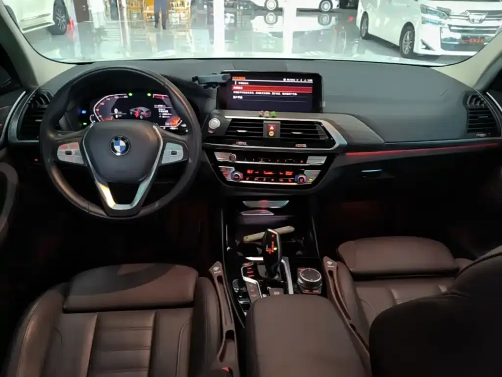 BMW X3 — фото 2