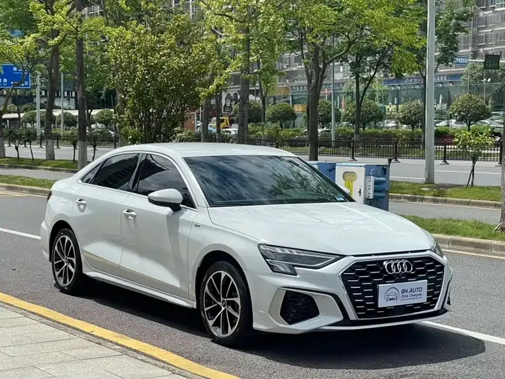 Audi A3 — фото 7