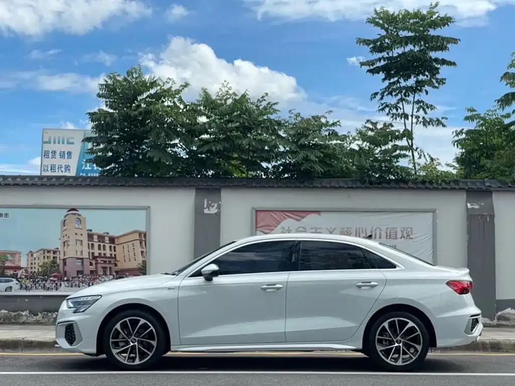 Audi A3 — фото 8