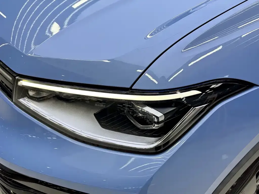 Volkswagen Tharu — фото 4
