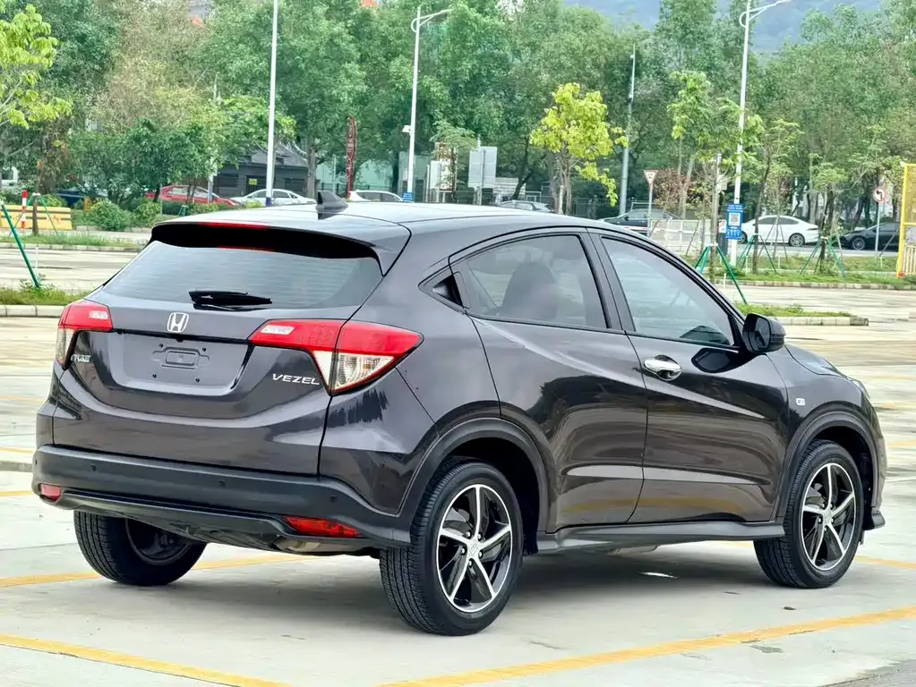 Honda Vezel — фото 7