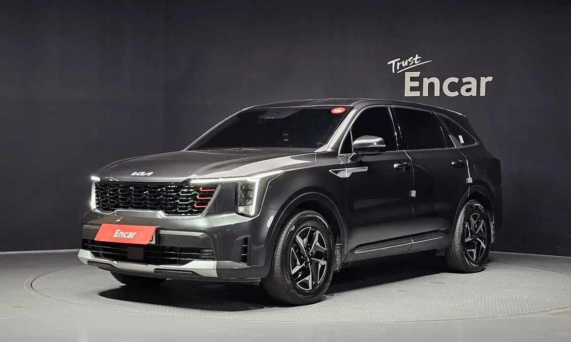 Kia Sorento — фото 1