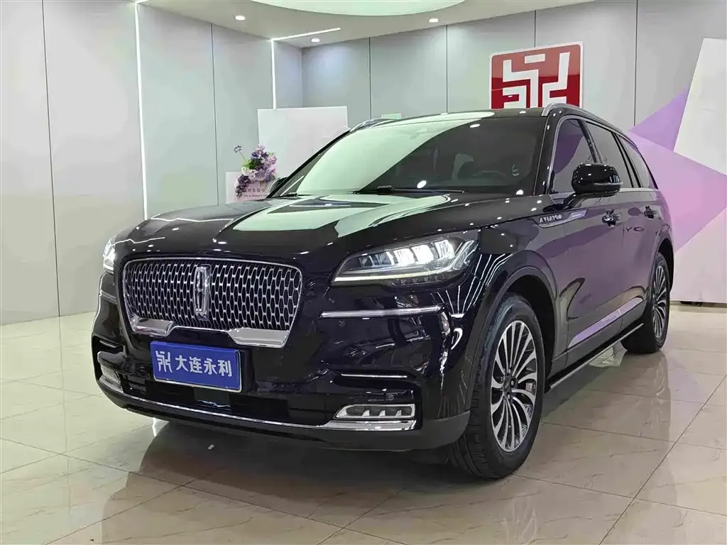 Lincoln Aviator — фото 1
