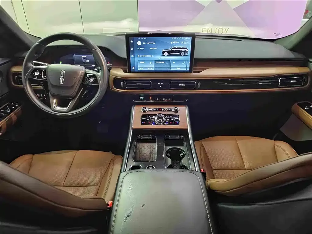 Lincoln Aviator — фото 9