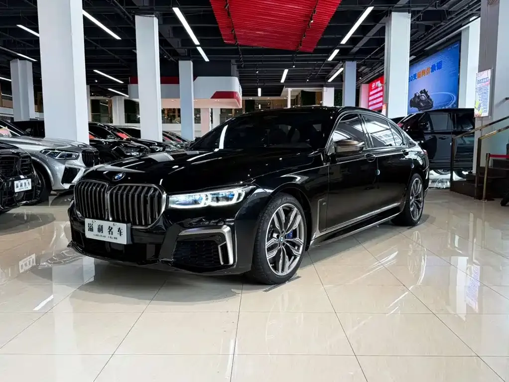 BMW 7 Series — фото 2
