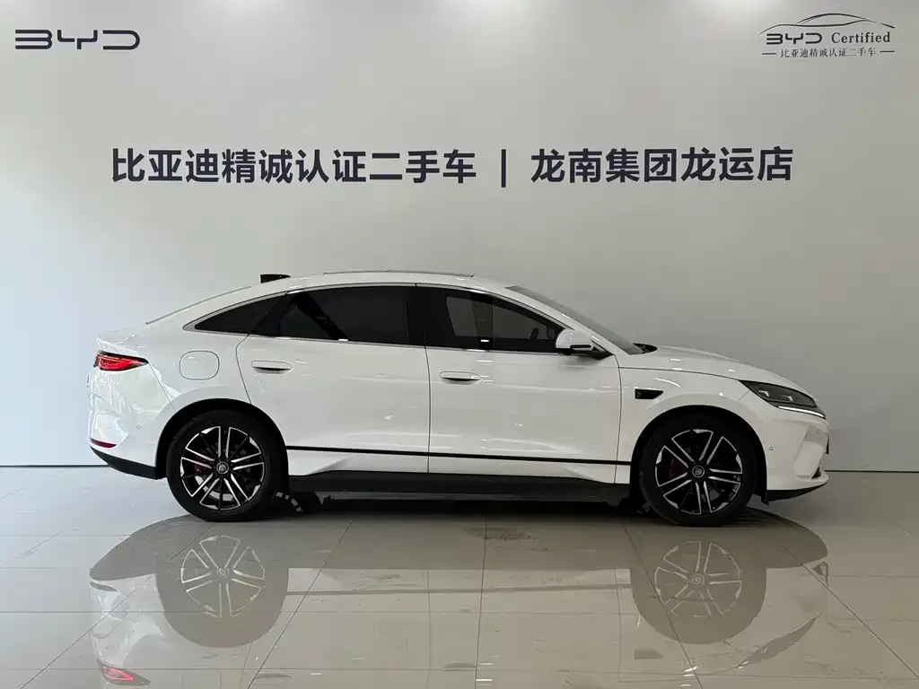 BYD Qin L — фото 9