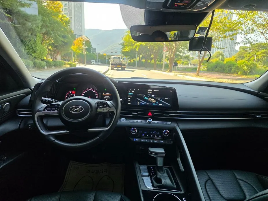 Hyundai AVANTE — фото 2