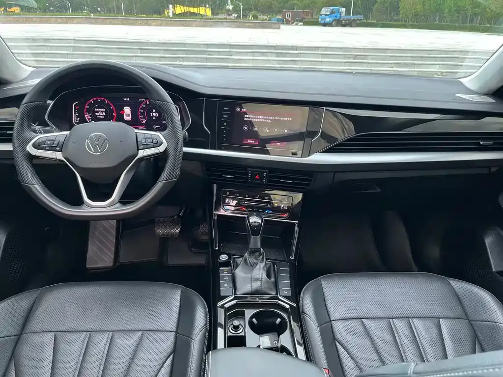 Volkswagen Passat — фото 2