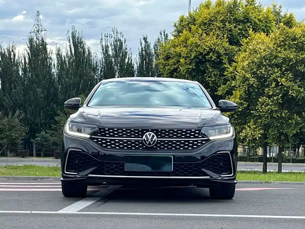Volkswagen Passat — фото 4