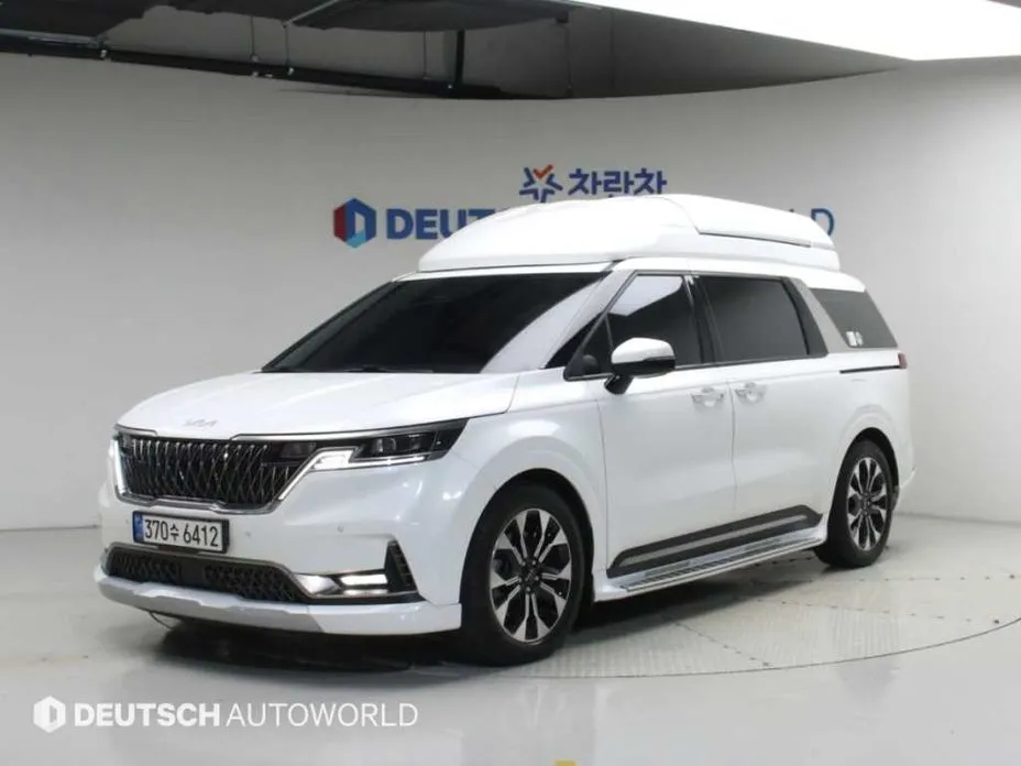 Kia Carnival — фото 1