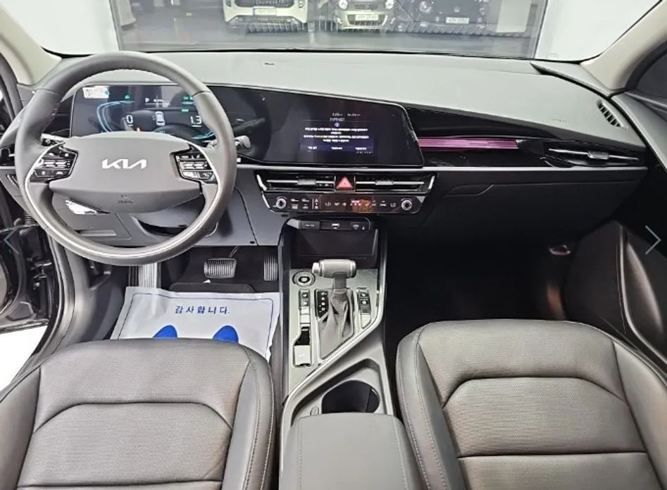 Kia Niro — фото 9