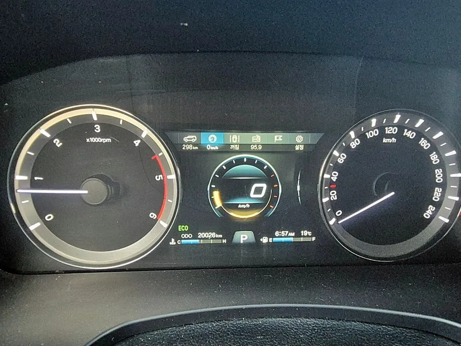 KG Mobility (Ssangyong) Rexton — фото 9