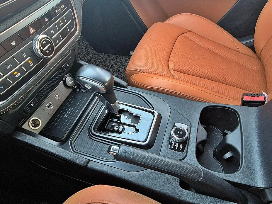 KG Mobility (Ssangyong) Rexton — фото 10