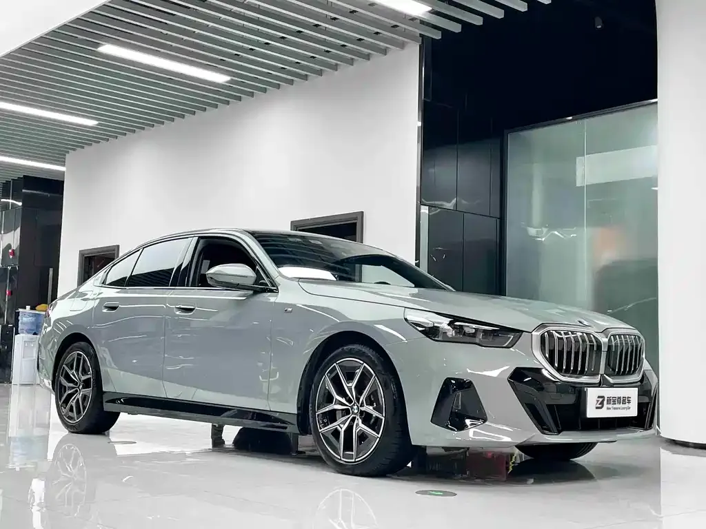 BMW 5 Series (Import) — фото 7