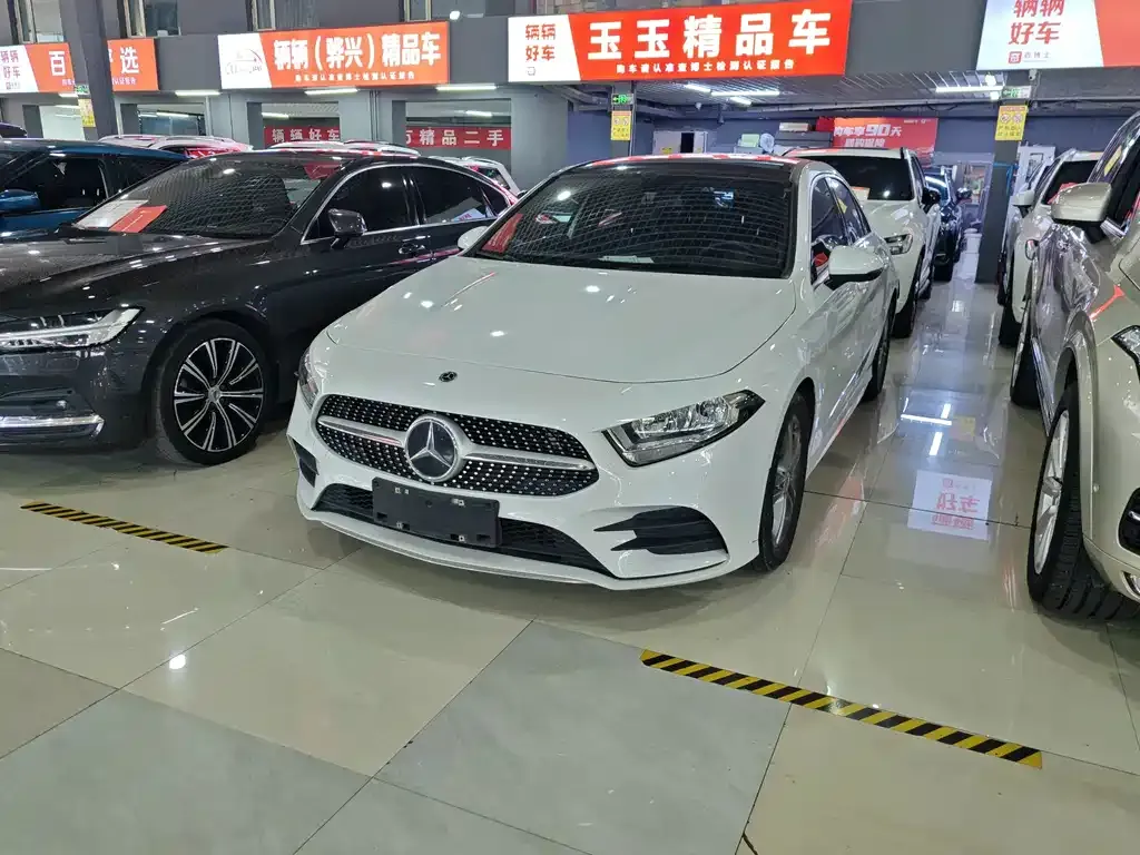 Mercedes-Benz A-Class — фото 1
