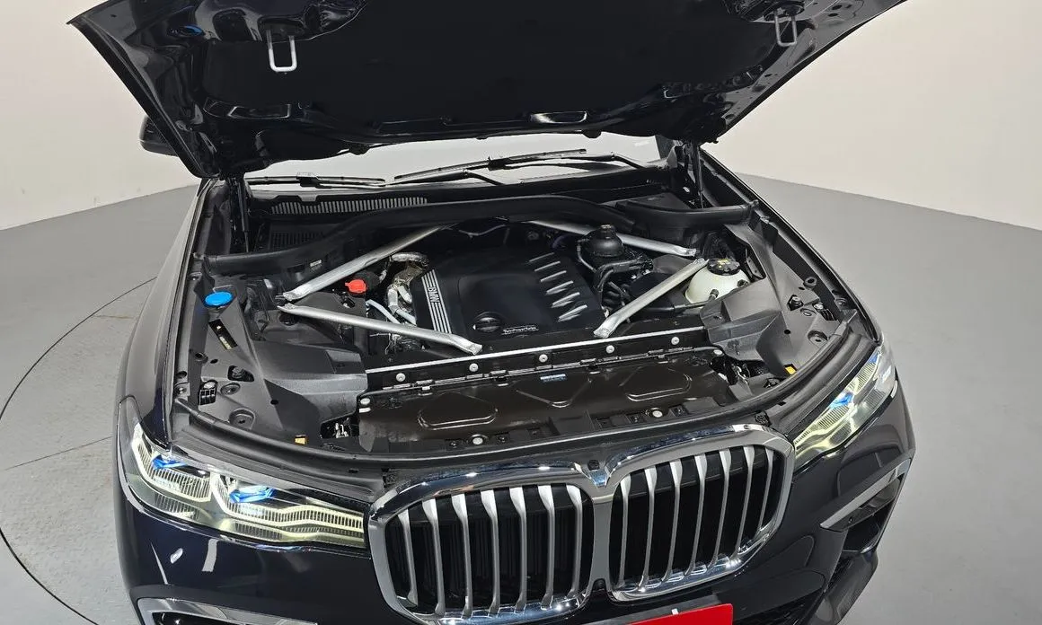 BMW X7 — фото 10