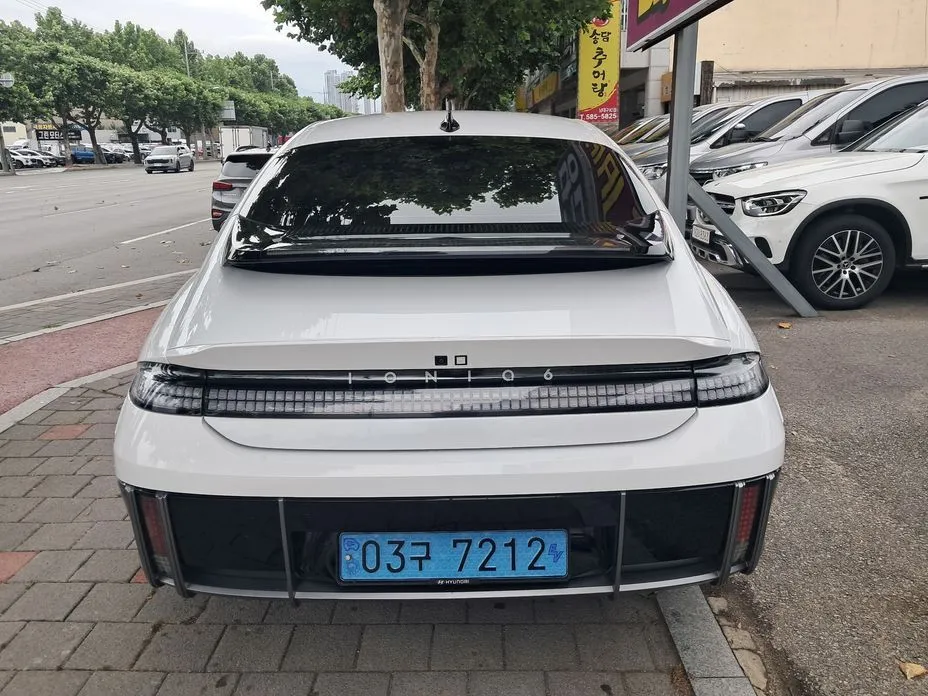 Hyundai Ioniq6 — фото 10