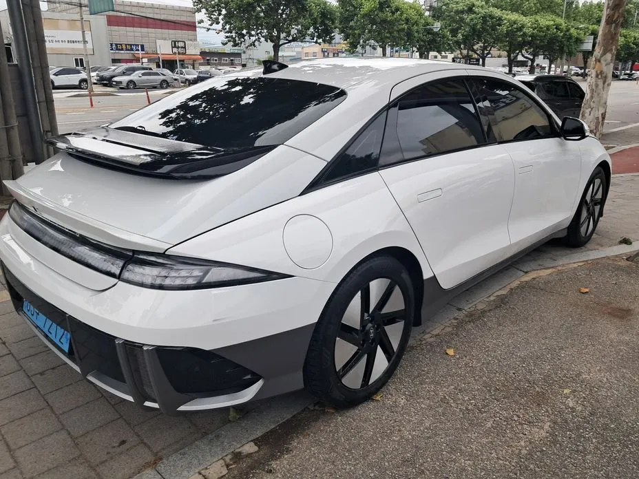 Hyundai Ioniq6 — фото 8
