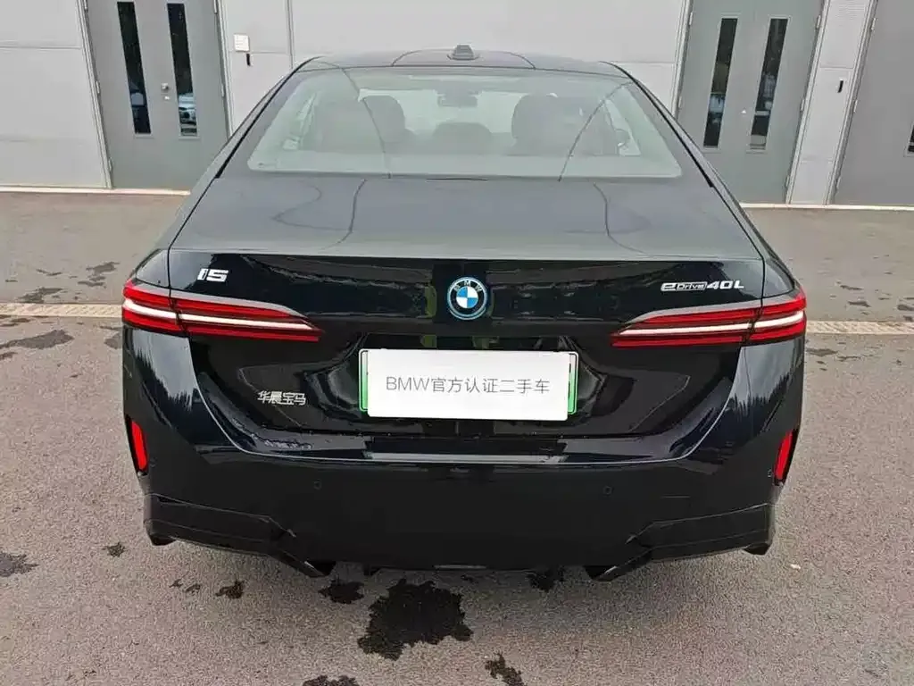 BMW i5 — фото 4
