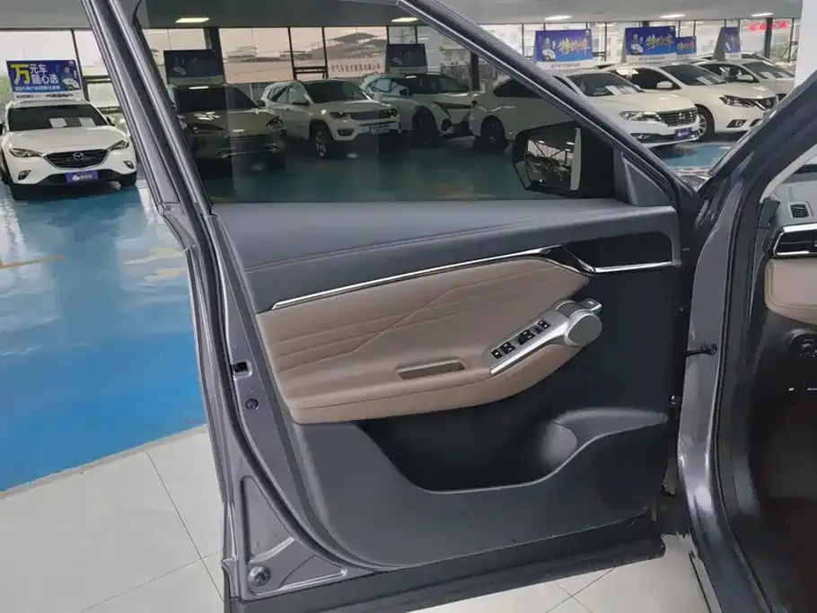 GAC Motor Trumpchi GS4 — фото 7
