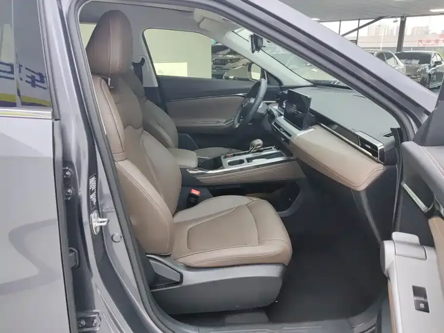 GAC Motor Trumpchi GS4 — фото 3