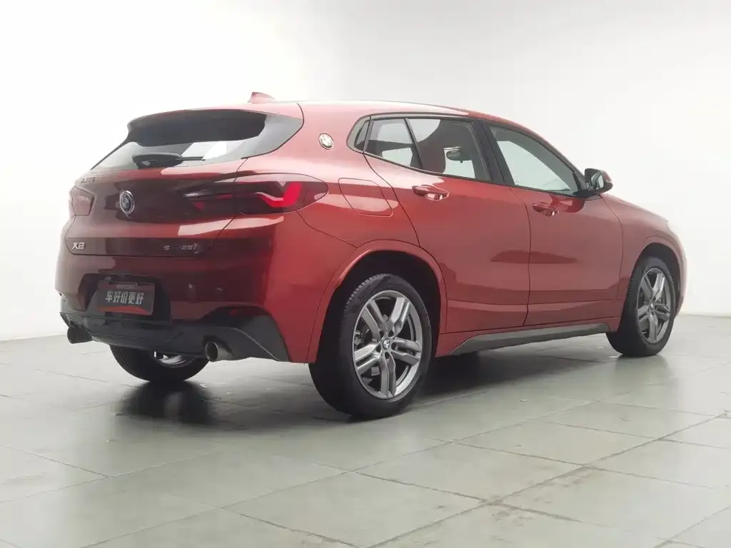 BMW X2 — фото 10