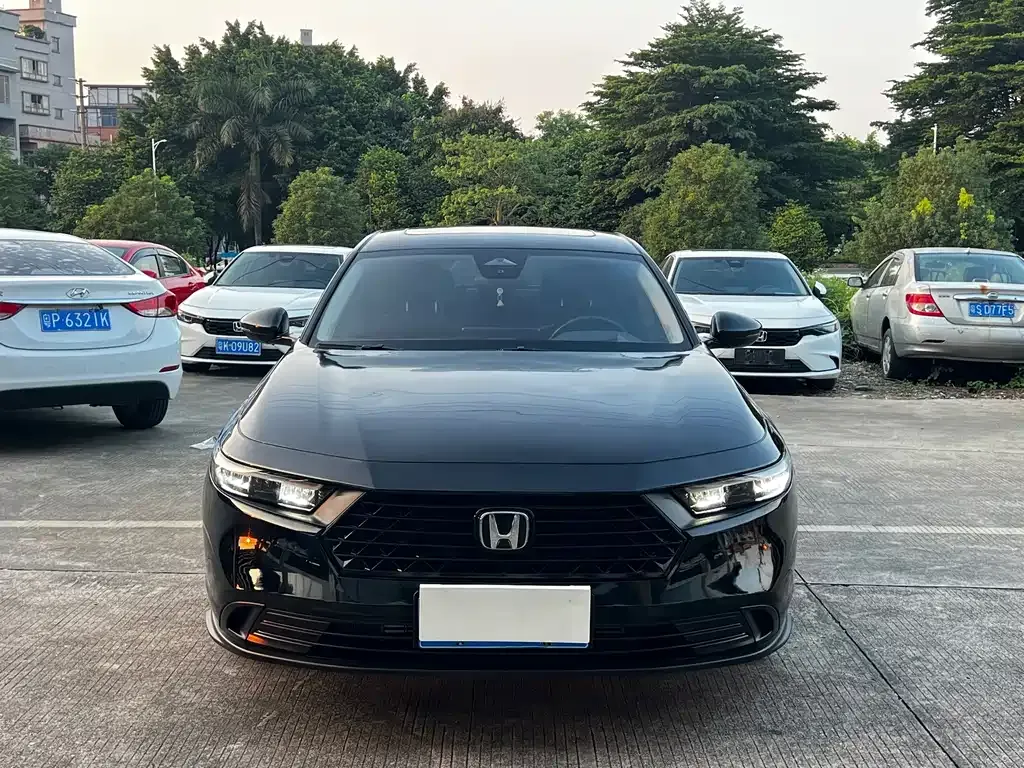 Honda Accord — фото 5