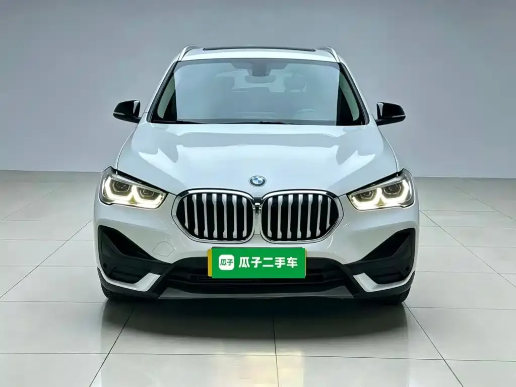 BMW X1 — фото 2