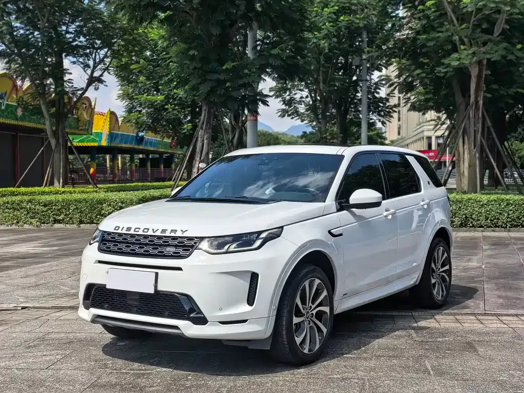 Land Rover Discovery Sport — фото 1