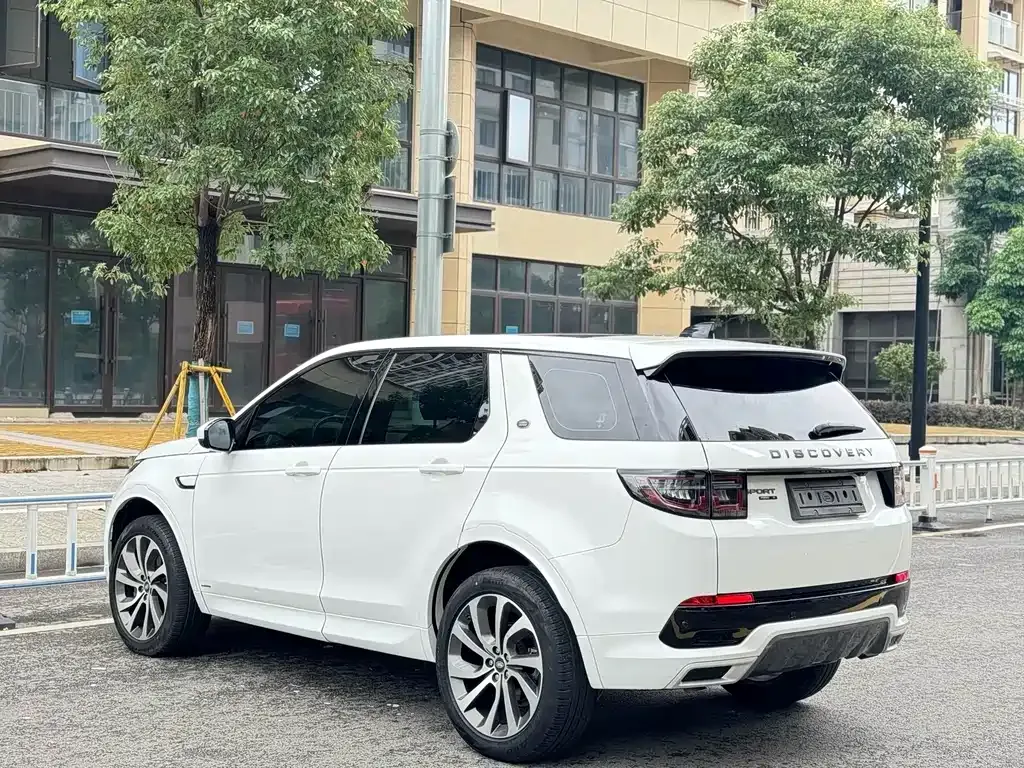 Land Rover Discovery Sport — фото 9