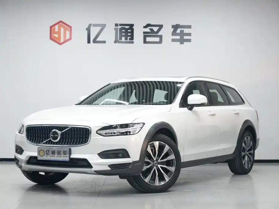 Volvo V90 — фото 1