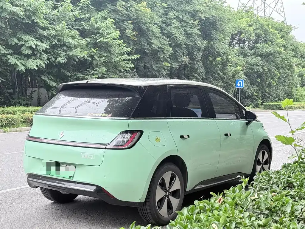 Baojun Yunduo — фото 7