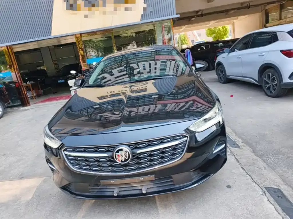 Buick Regal — фото 10