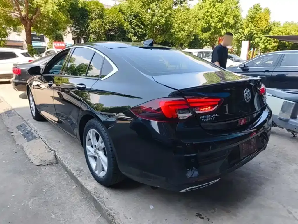 Buick Regal — фото 3