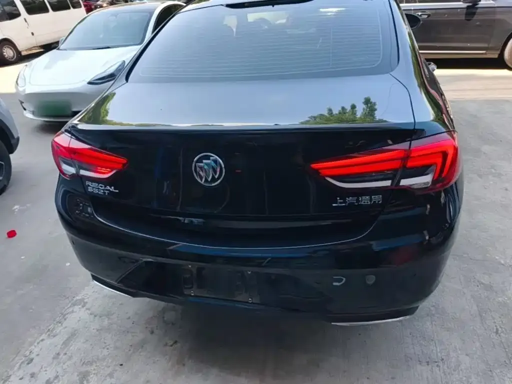 Buick Regal — фото 7