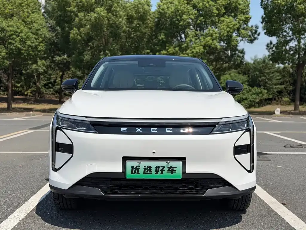 Exeed Yaoguang C-DM — фото 1