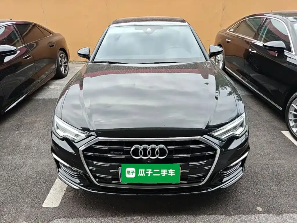 Audi A6L — фото 10