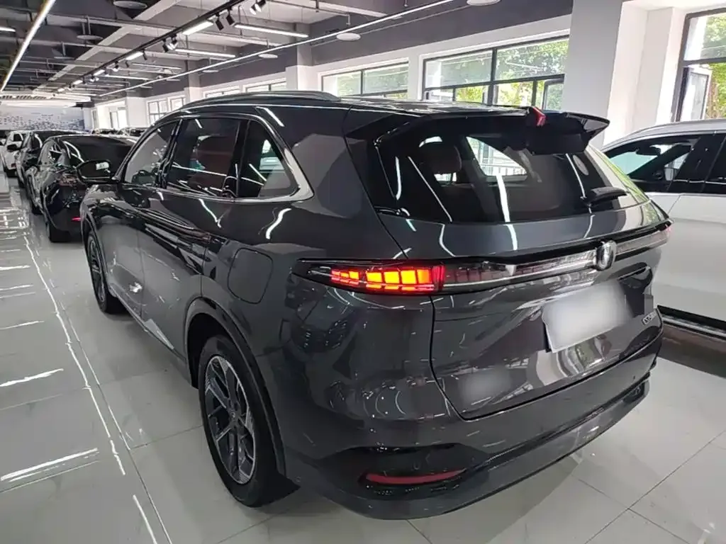 Changan CS75 PLUS — фото 9